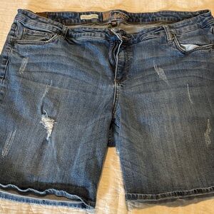 Kut from the Kloth Distressed Mid-Length Denim Shorts - Blue